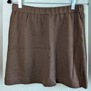 St. John Collection Luxury Knit Mini Pencil Skirt Brown 16.5" Length 14" Waist
